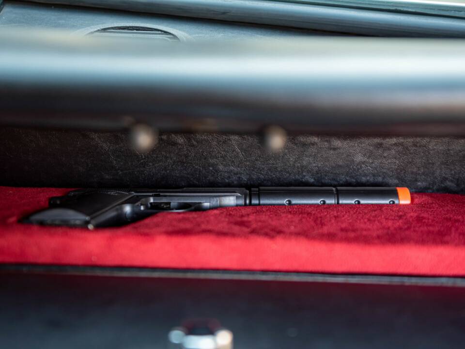 Image 45/50 de Aston Martin DBS Vantage (1969)