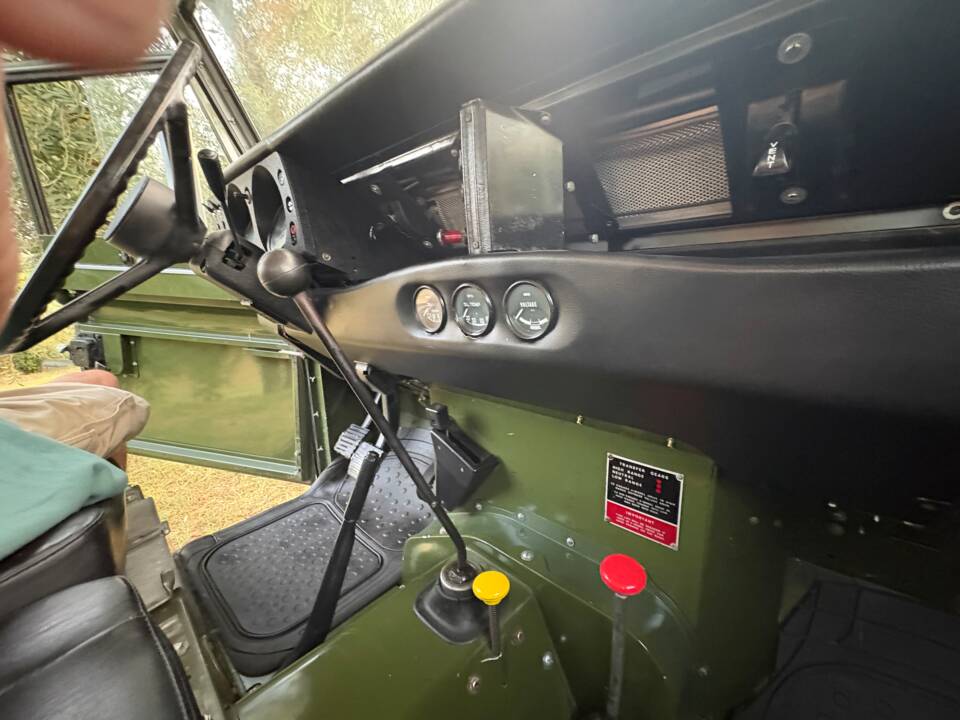 Afbeelding 17/24 van Land Rover 88 (1972)