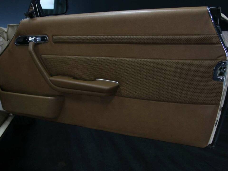 Image 30/50 de Mercedes-Benz 450 SL (1973)