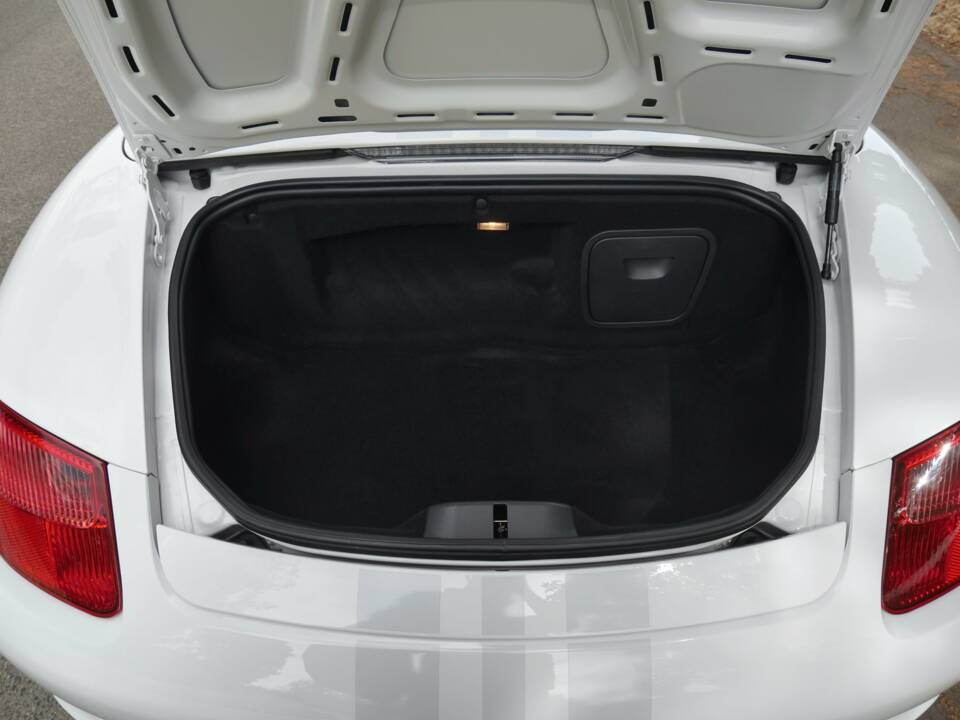 Image 36/50 de Porsche Boxster S (1900)