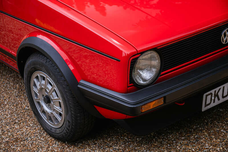 Imagen 28/35 de Volkswagen Golf I GTI 1.6 (1979)