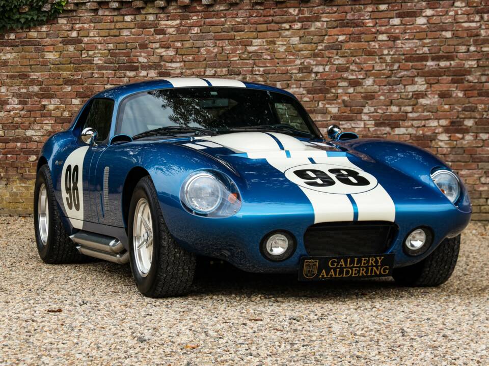 Afbeelding 29/50 van Shelby Daytona Cobra Coupe (1964)
