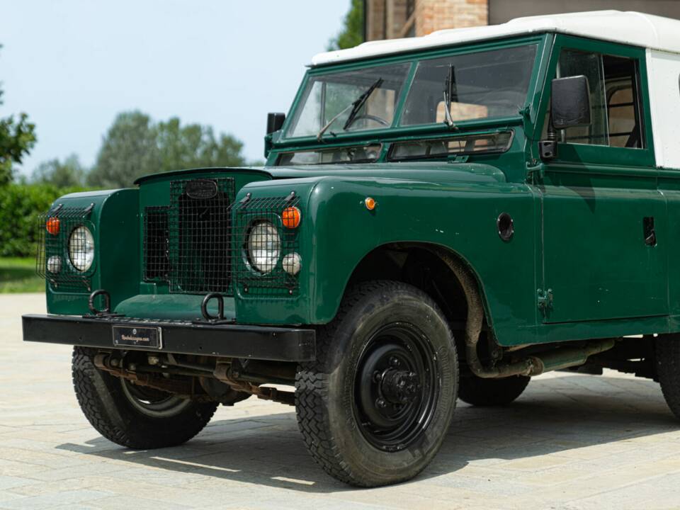 Obraz 15/50 pojazdu Land Rover 88 Lightweight (1977)