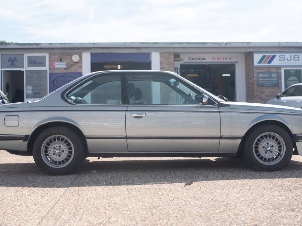 Bild 2/50 von BMW 635 CSi (1984)