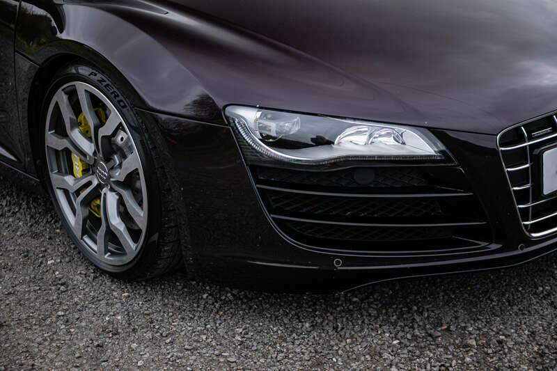 Immagine 12/35 di Audi R8 V10 Spyder (2011)
