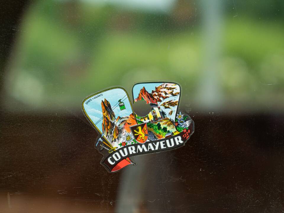 Image 30/50 of FIAT 500 A Topolino Giardiniera (1949)