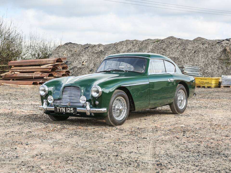 Afbeelding 23/39 van Aston Martin DB 2&#x2F;4 Mk II (1956)