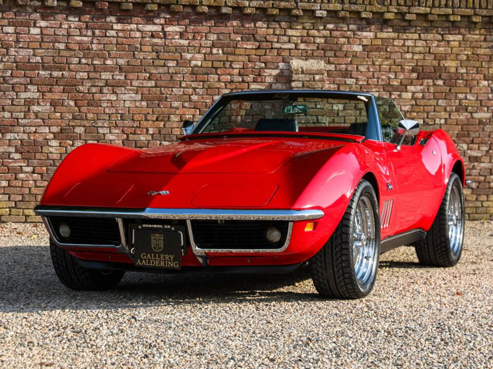 Image 20/50 of Chevrolet Corvette Stingray (1969)