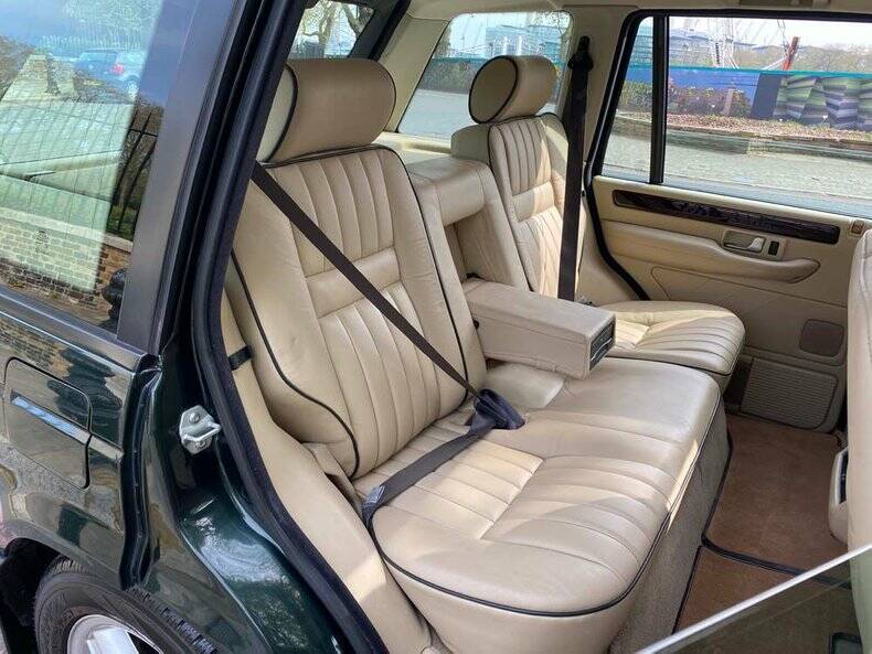 Imagen 9/50 de Land Rover Range Rover 4.6 Vogue (2001)