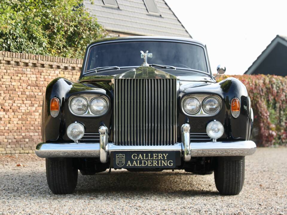 Image 5/50 de Rolls-Royce Silver Cloud III (1965)
