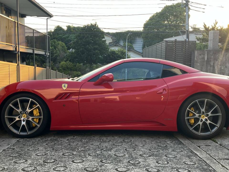 Afbeelding 2/45 van Ferrari California (2009)