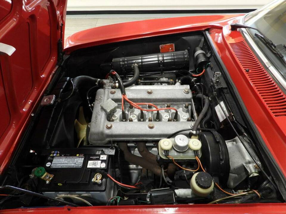 Bild 12/15 von Alfa Romeo Giulia 1600 GT Junior (1975)