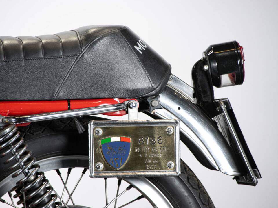 Imagen 18/50 de Moto Guzzi V7 Sport (1972)