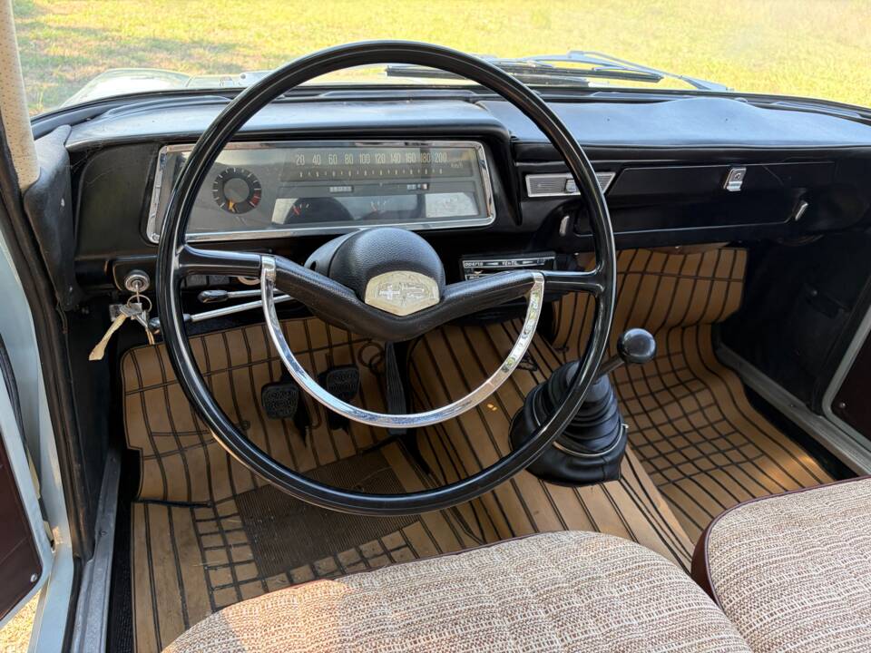 Image 15/30 of Alfa Romeo Giulia 1300 TI (1966)