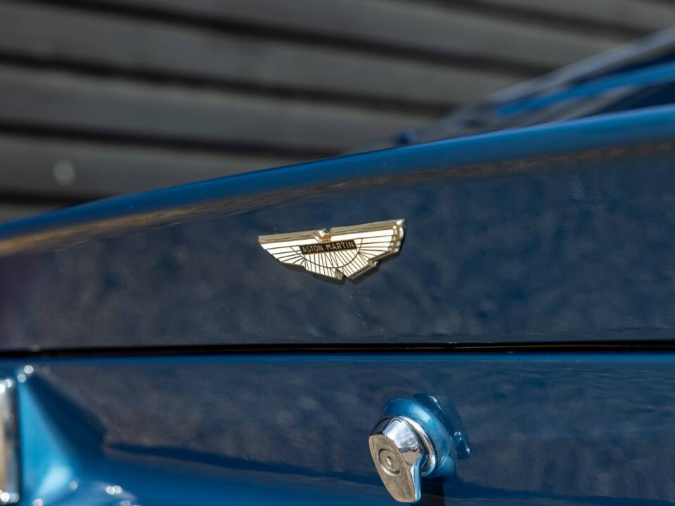 Bild 25/76 von Aston Martin Vantage (1979)