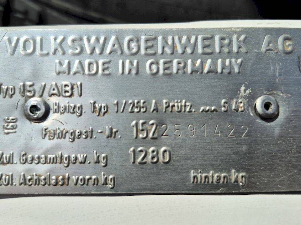 Image 55/73 of Volkswagen Beetle 1300 (1972)