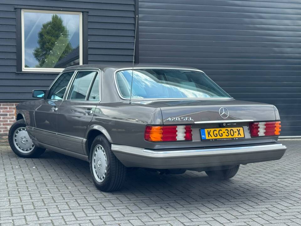 Image 3/26 of Mercedes-Benz 420 SEL (1986)