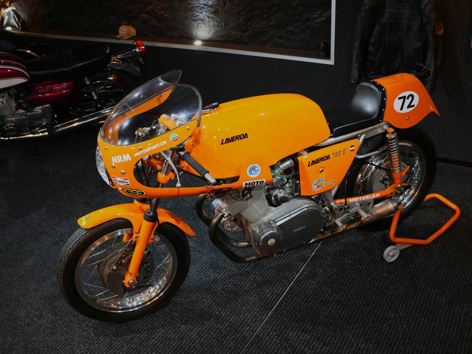 Image 35/56 of Laverda DUMMY (1970)