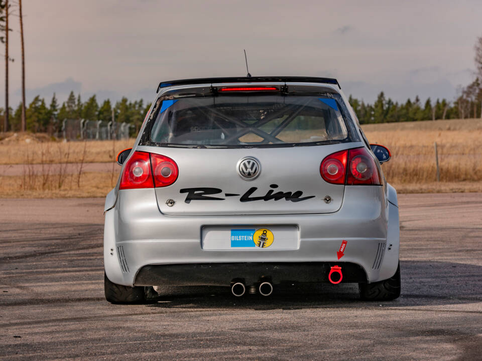 Image 7/15 of Volkswagen Golf V GTI (2007)