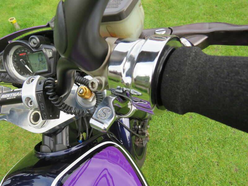 Immagine 14/48 di Kawasaki 750 H2-C (1975)