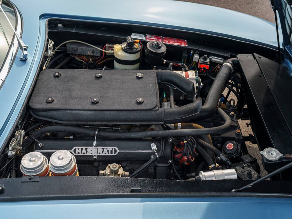 Image 30/33 of Maserati Ghibli Spyder SS (1971)