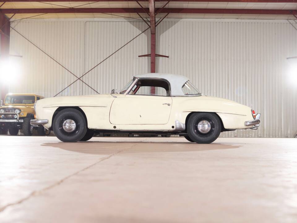Image 3/83 de Mercedes-Benz 190 SL (1959)