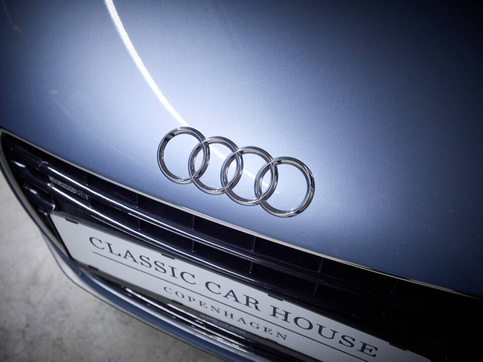 Immagine 25/96 di Audi R8 (2008)