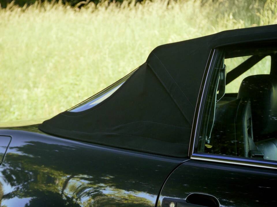 Image 34/39 de Mercedes-Benz 280 SL (1900)