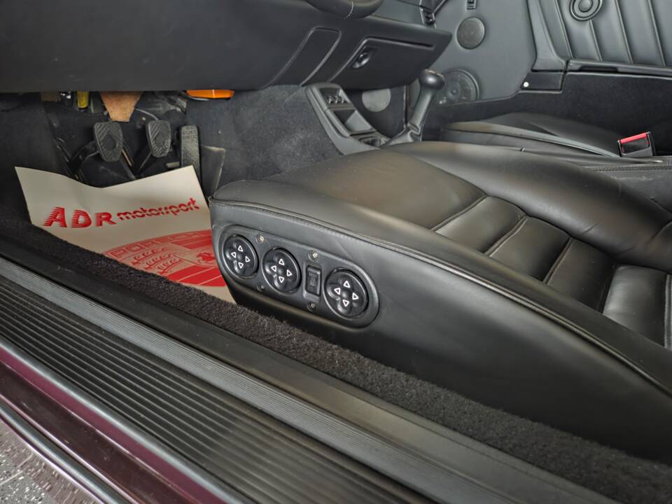 Bild 17/36 von Porsche 911 Turbo 3.3 (1991)