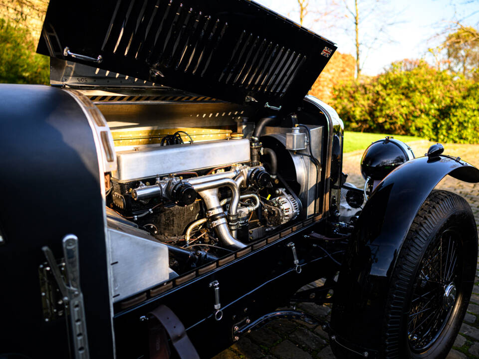 Image 57/66 of Bentley Speed Six Blower Special (1953)