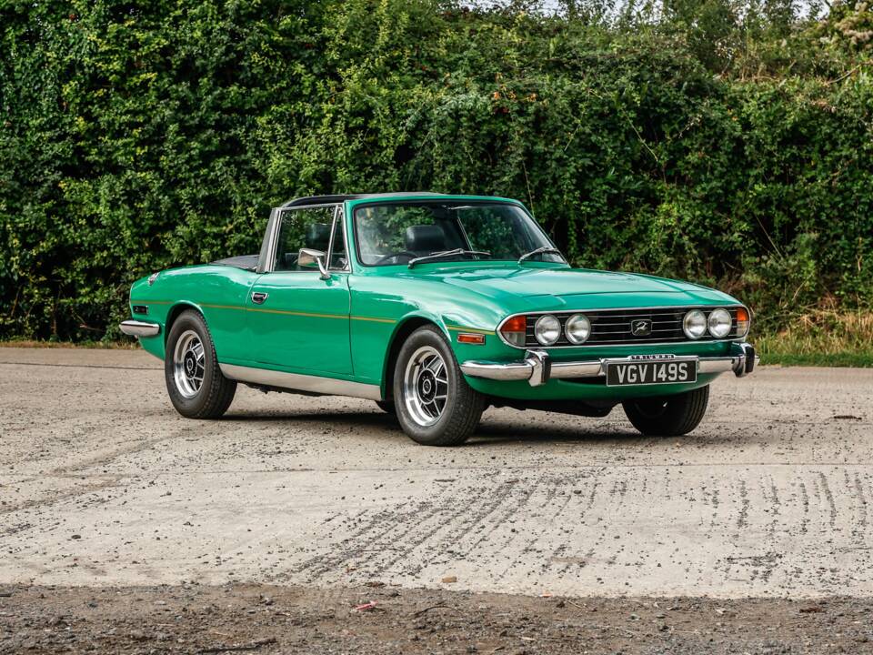 Image 15/38 of Triumph Stag (1977)