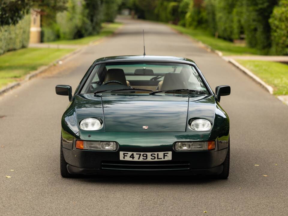 Bild 3/69 von Porsche 928 S4 (1989)