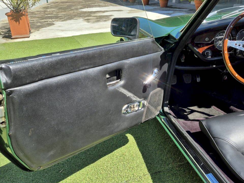 Image 19/62 of Triumph Spitfire Mk IV (1973)