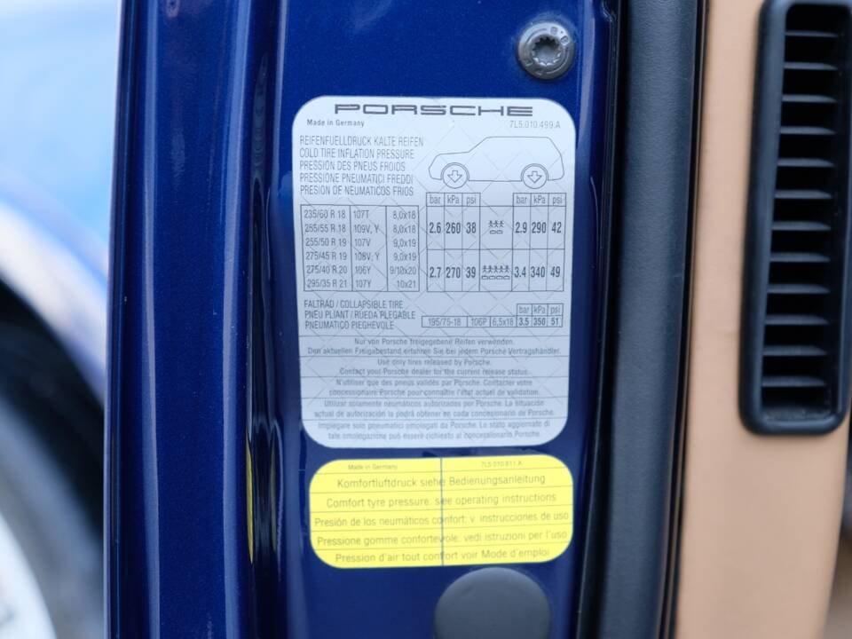 Immagine 61/70 di Porsche Cayenne S (2007)