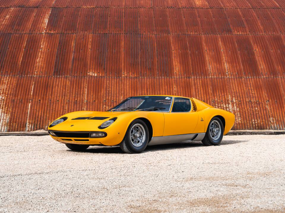 Afbeelding 1/56 van Lamborghini Miura P 400 S (1969)