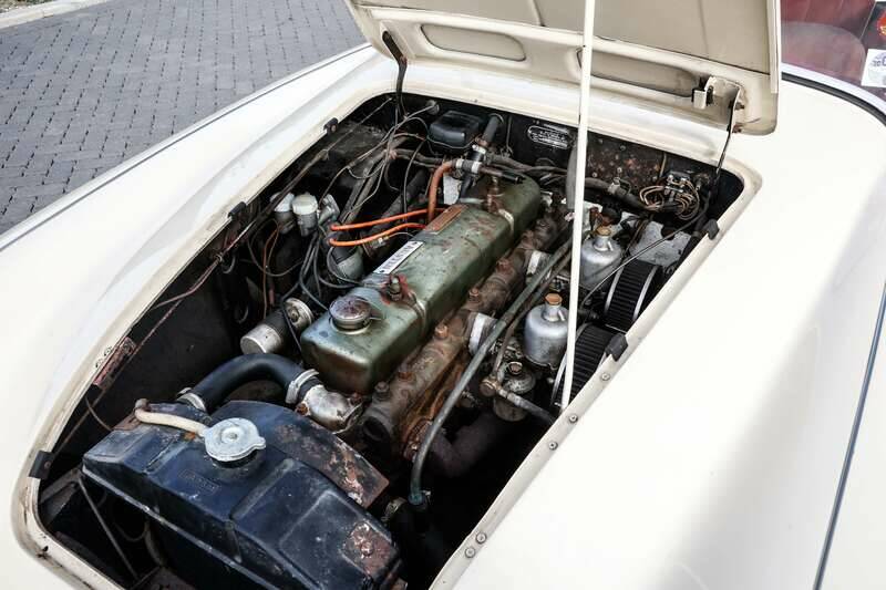 Image 23/32 de Austin-Healey 100/6 (BN4) (1957)