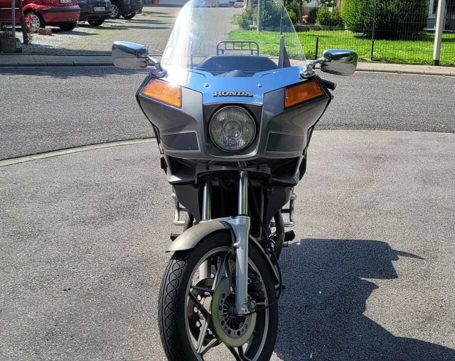 Immagine 5/8 di Honda GL 650 Silver Wing (1984)