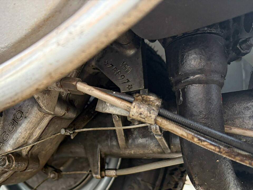 Image 22/24 of Piaggio Vespa 150 (1957)