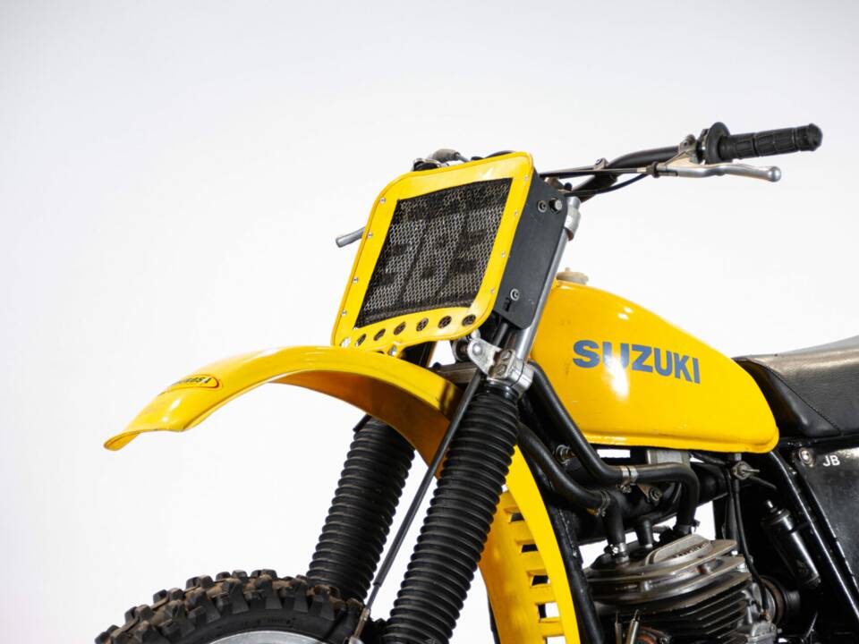 Image 36/50 of Suzuki RM 125 (1978)
