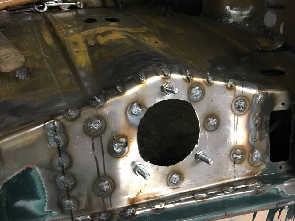 Image 34/36 of BMW 2002 turbo (1970)