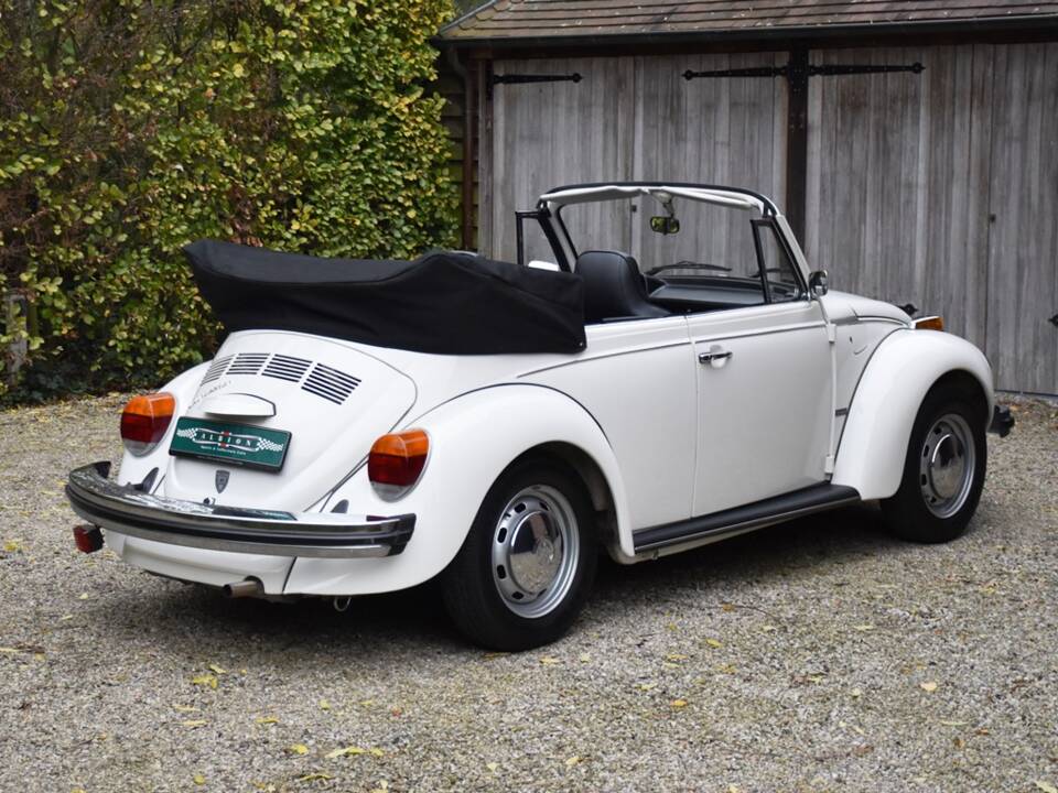 Bild 16/49 von Volkswagen Super Beetle (1979)