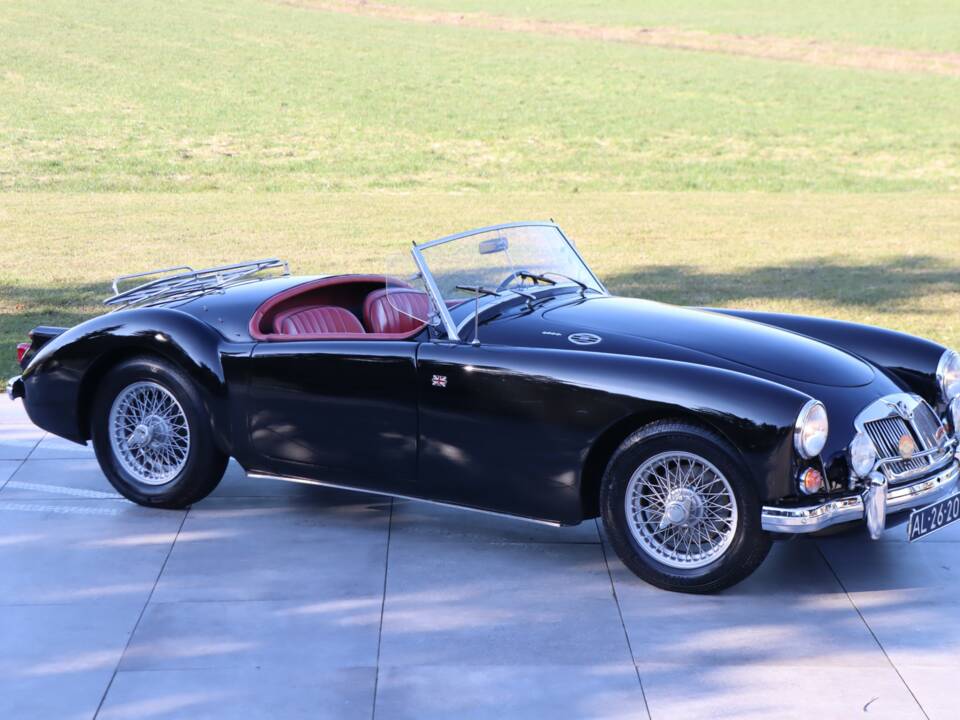 Immagine 1/50 di MG MGA 1600 (1959)
