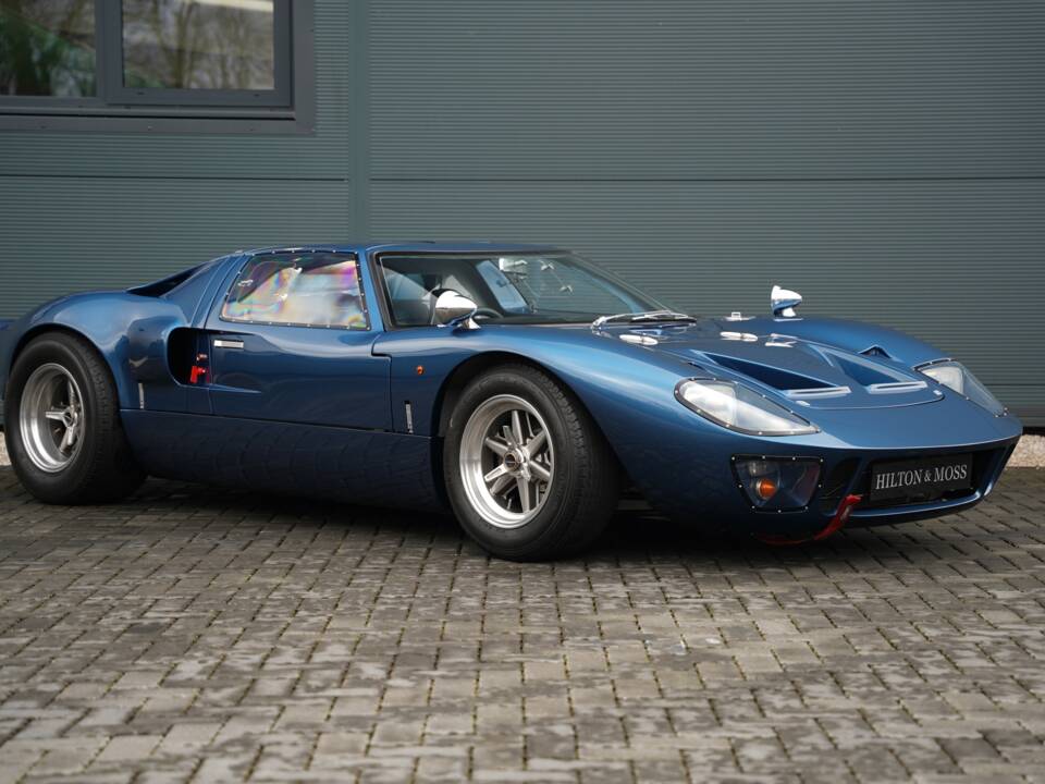 Bild 1/50 von Ford GT40 (2021)