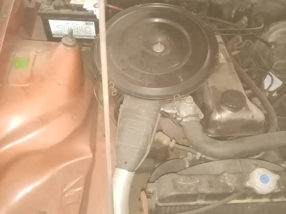 Image 8/11 of Opel Manta  2,0 S (1980)