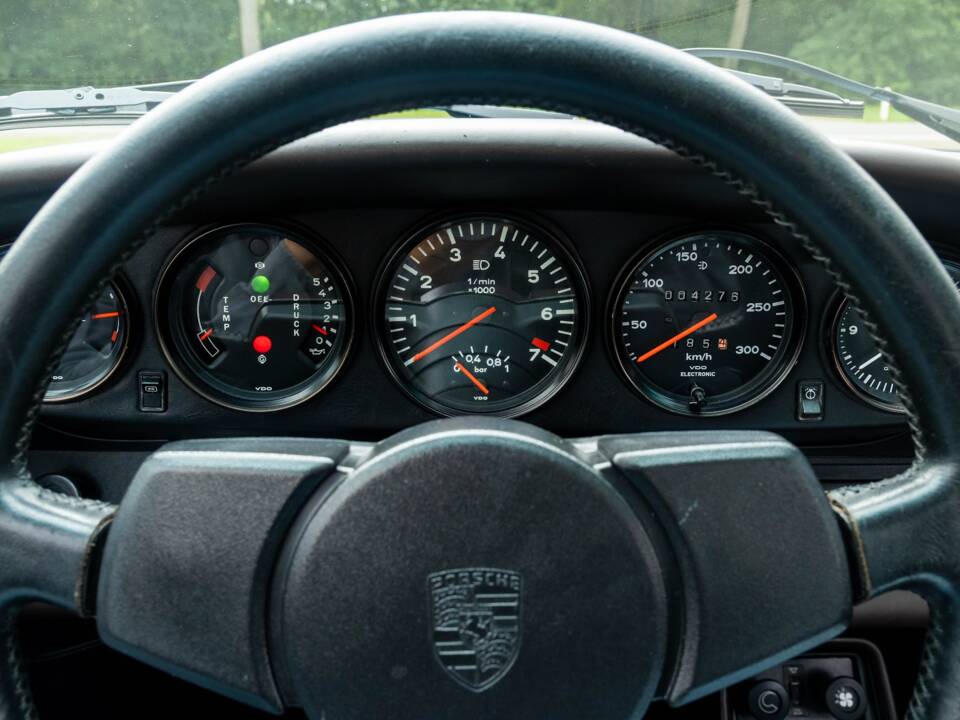 Image 20/34 of Porsche 911 Turbo 3.3 (1978)
