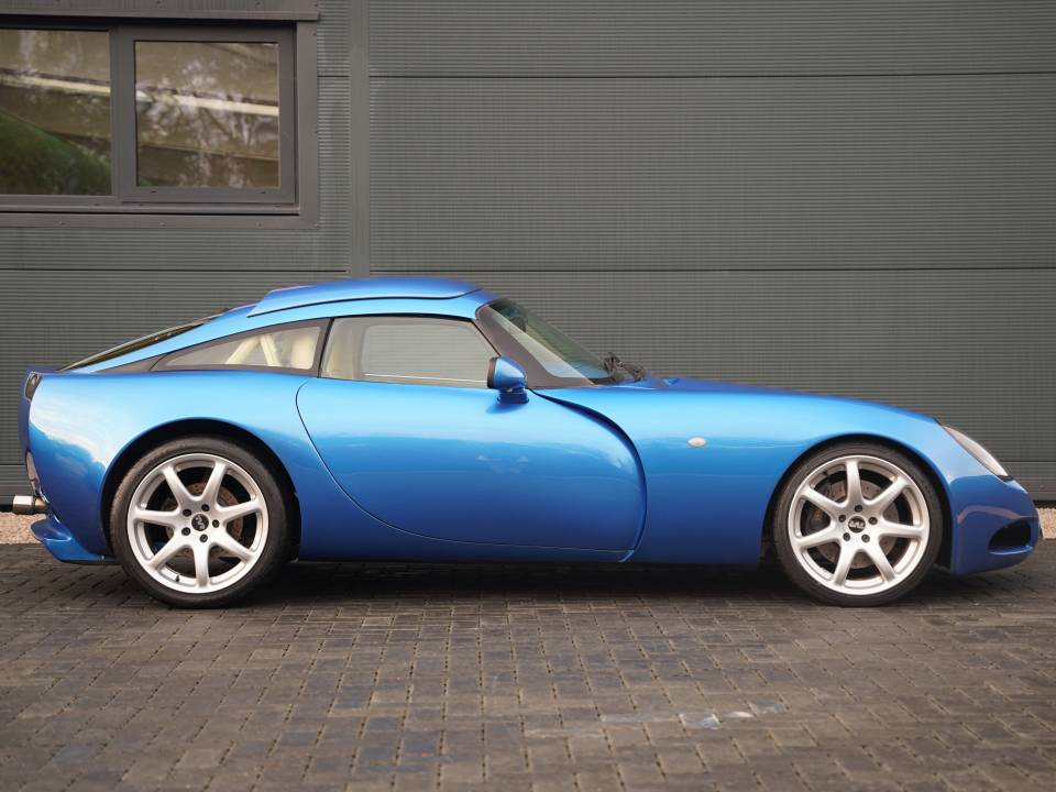 Image 3/50 of TVR T350 C (2005)