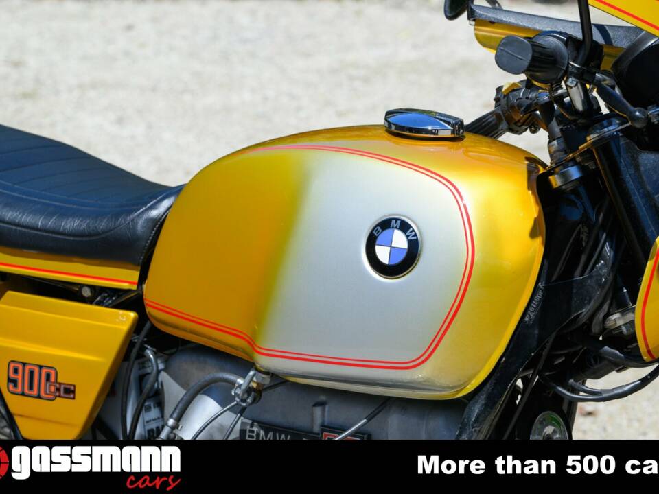Image 11/15 of BMW DUMMY (1974)