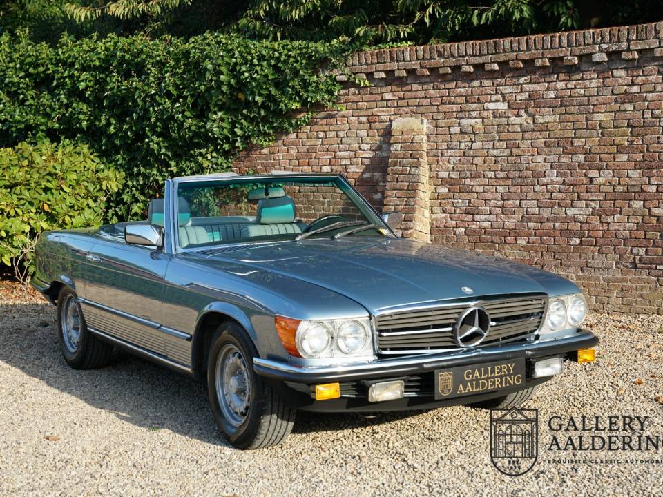 Image 32/50 of Mercedes-Benz 280 SL (1985)