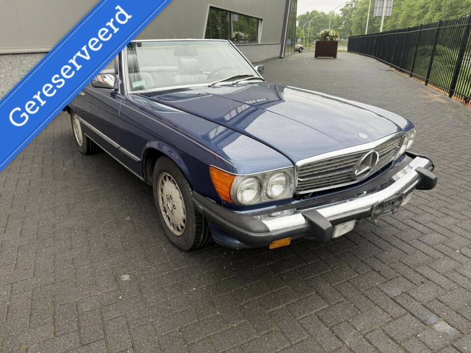 Image 12/46 of Mercedes-Benz 560 SL (1986)