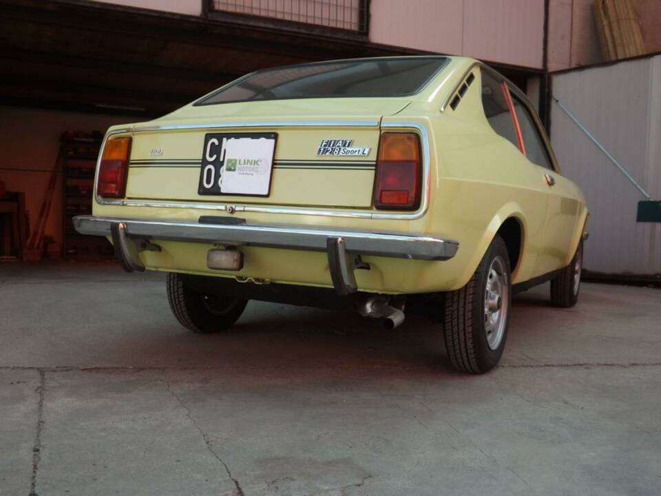 Image 7/50 of FIAT 128 Sport Coupe (1974)